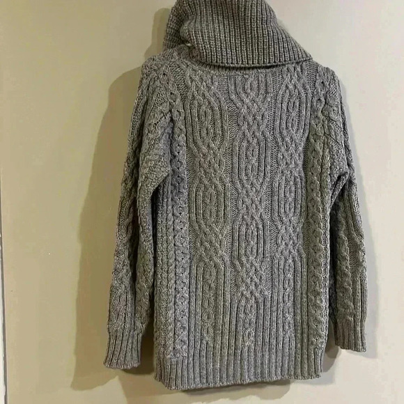[S]Inis Crafts Merino Wool Jumper Grey Cable Knitted Roll Neck  Sweater - Picture 5 of 7